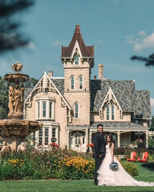 🏰 Experience a Fairytale Setting 🏰

The Elm Hurst Inn & Spa combines historic charm and scenic beauty with modern amenities.

Elm Hurst offers spectacular views of the countryside, private balconies and picturesque outdoor terraces. From a lavish event to an intimate ceremony, Elm Hurst is the perfect setting for your wedding - day or night!

Connect with Elm Hurst directly thru our site ➡️ bridalconfidential.com